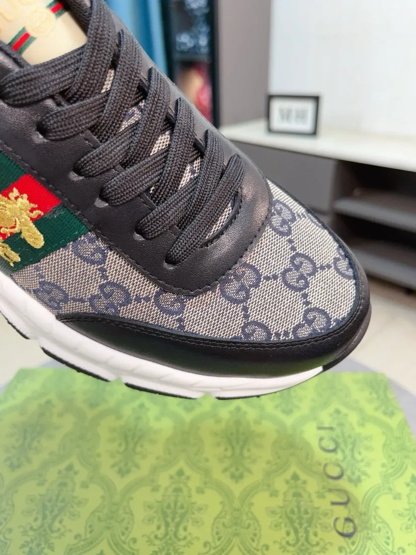 Men's shoes 💰458🌹🌹[GUCCI] Gucci's new lace-up casual men's shoes are on the market first, and the materials and workmanship are superior to all versions on the market. The highest quality shipped first-layer cowhide with imported original perforated materials➕Genuine leather lining, privately molded soft outsole, high foot comfort, imported special materials highlight the brand's unique charm, high-end customization 38-44